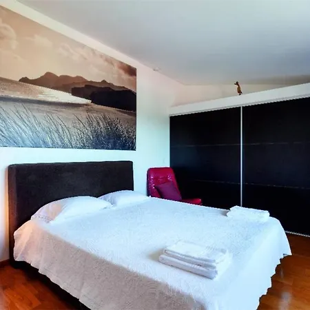 On Monte Sao Felix Laundos