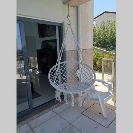 On Monte São Felix * Laundos