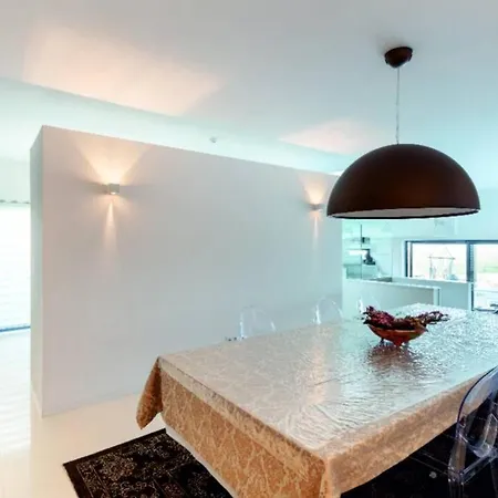 On Monte Sao Felix Laundos