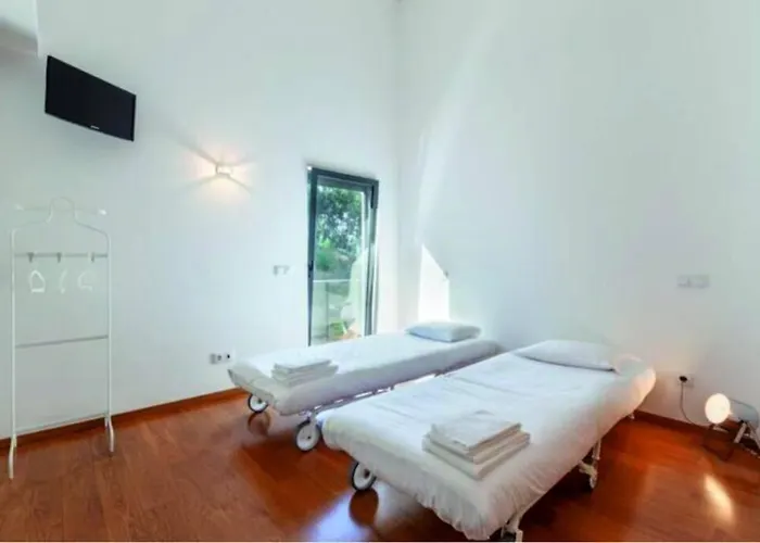 On Monte Sao Felix Laundos