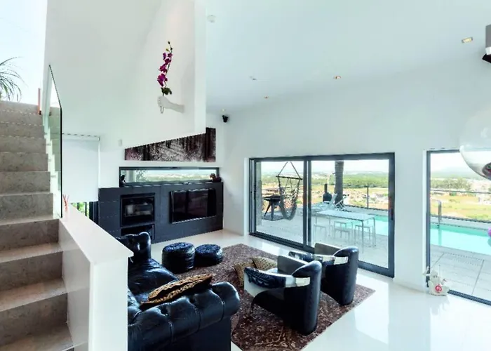 On Monte Sao Felix Villa *